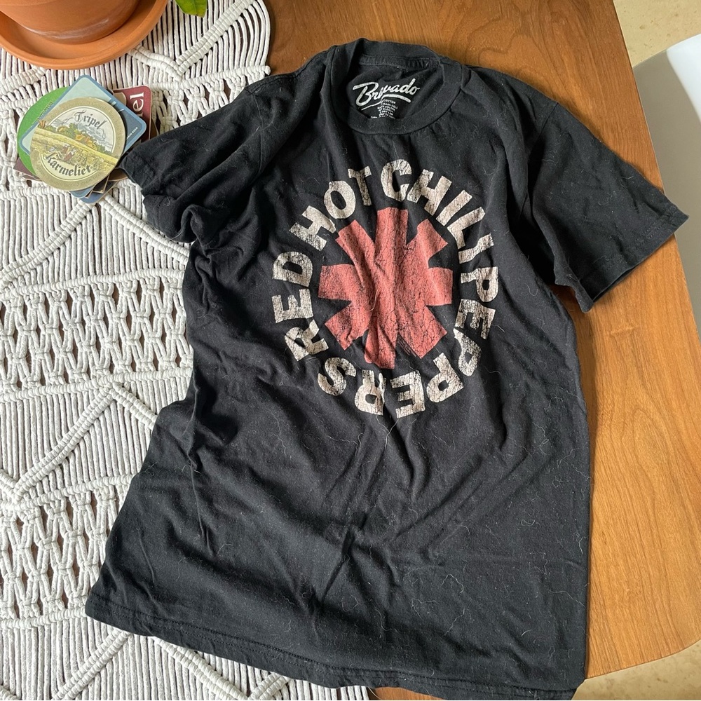 Red Hot Chili Peppers Tee